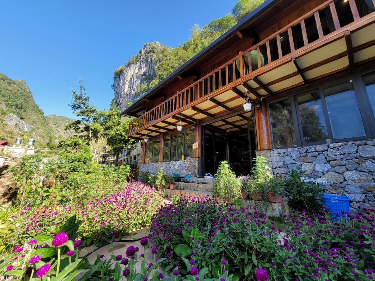 Dong Van Cliffside House Extérieur photo